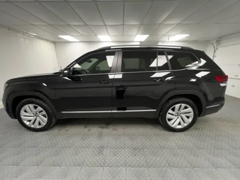 More photos of 2021 Volkswagen Atlas 3.6L V6 SEL at MAG CDJR, MO