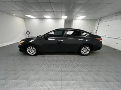 More photos of 2015 Nissan Altima 2.5 S at MAG CDJR, MO
