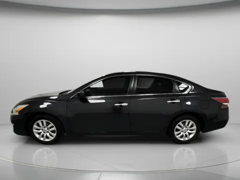 More photos of 2015 Nissan Altima 2.5 S at MAG CDJR, MO