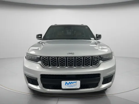 Photos of 2021 Jeep Grand Cherokee L Summit Reserve for sale in Chillicothe, MO at MAG CDJR