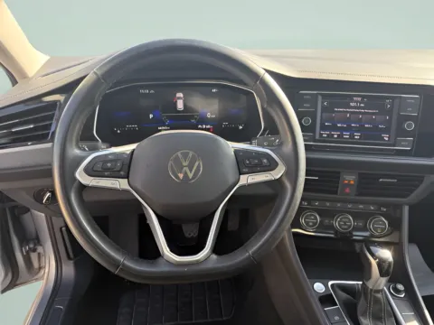 More photos of 2024 Volkswagen Jetta SE at MAG CDJR, MO