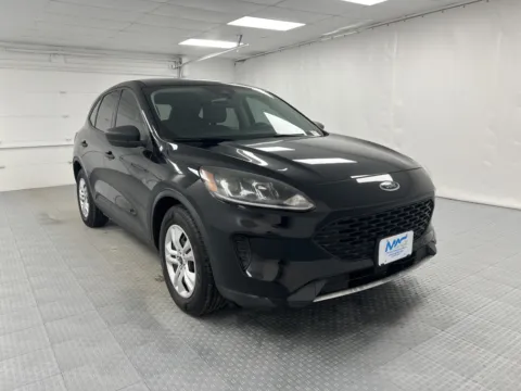 Black 2021 Ford Escape S for sale in Chillicothe, MO