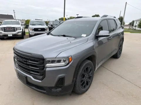 Photos of 2022 GMC Acadia SLE for sale in Chillicothe, MO at MAG CDJR