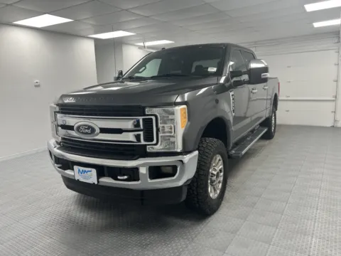 Another view of 2017 Ford Super Duty F-250 SRW XLT for sale in Chillicothe, MO at MAG CDJR