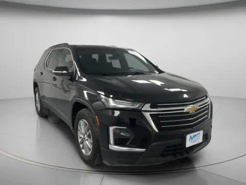 Black 2023 Chevrolet Traverse LT Cloth for sale in Chillicothe, MO