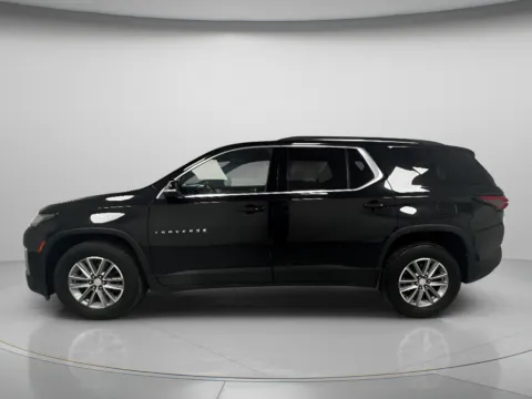 More photos of 2023 Chevrolet Traverse LT Cloth at MAG CDJR, MO