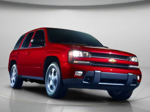 Red 2006 Chevrolet TrailBlazer LS for sale in Chillicothe, MO