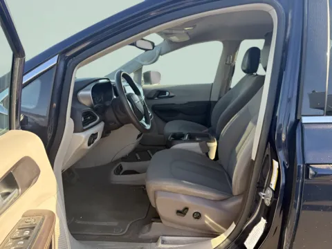 More photos of 2018 Chrysler Pacifica Touring Plus at MAG CDJR, MO