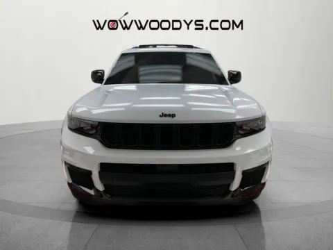 Another view of 2025 Jeep Grand Cherokee L Altitude X for sale in Chillicothe, MO at MAG CDJR