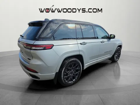 More photos of 2024 Jeep Grand Cherokee 4xe Summit Reserve at MAG CDJR, MO