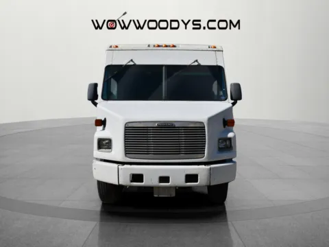 Photos of 2002 Freightliner MT 55 Chassis M Line Walk-In Van for sale in Chillicothe, MO at MAG CDJR