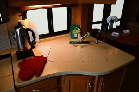 Another view of 2007 Winnebago Tour 40TD for sale in Chillicothe, MO at MAG CDJR