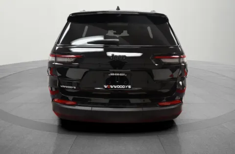 More photos of 2025 Jeep Grand Cherokee L Limited at MAG CDJR, MO