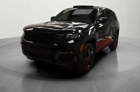 Photos of 2025 Jeep Grand Cherokee L Limited for sale in Chillicothe, MO at MAG CDJR