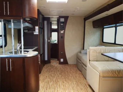 Photos of 2009 Coachmen Prism M 230 for sale in Chillicothe, MO at MAG CDJR