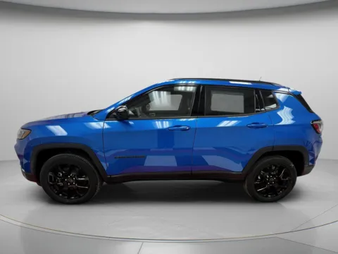 More photos of 2026 Jeep Compass Latitude at MAG CDJR, MO