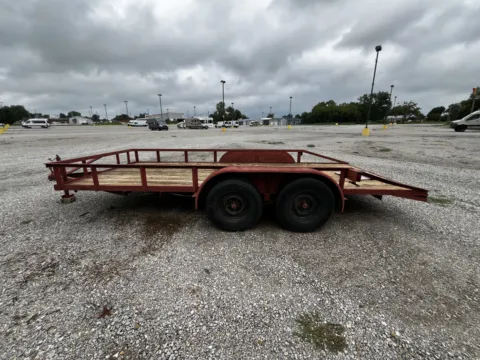 More photos of 1997 L.R. Witzer Utility Trailer at MAG CDJR, MO