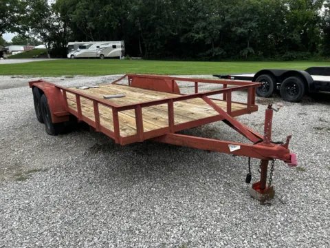 More photos of 1997 L.R. Witzer Utility Trailer at MAG CDJR, MO