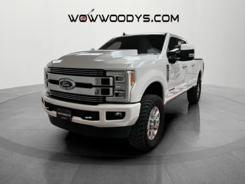 Photos of 2019 Ford Super Duty F-350 SRW Limited for sale in Chillicothe, MO at MAG CDJR