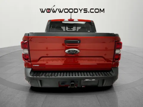 More photos of 2024 Ford Maverick LARIAT at MAG CDJR, MO
