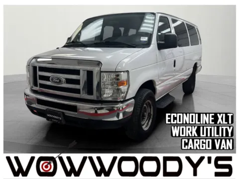 White 2013 Ford Econoline Wagon XLT for sale in Chillicothe, MO