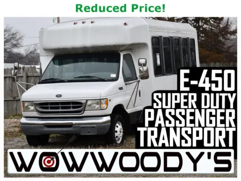 White 1999 Ford E SUPER DUTY SHUTTLE Standard for sale in Chillicothe, MO