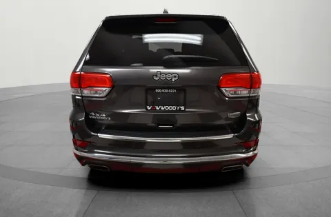 More photos of 2015 Jeep Grand Cherokee Summit at MAG CDJR, MO