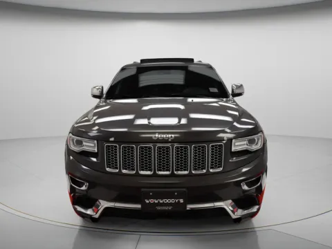 Another view of 2015 Jeep Grand Cherokee Summit for sale in Chillicothe, MO at MAG CDJR