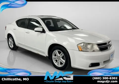 White 2013 Dodge Avenger SXT for sale in Chillicothe, MO