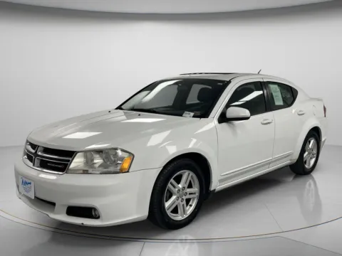 Another view of 2013 Dodge Avenger SXT for sale in Chillicothe, MO at MAG CDJR
