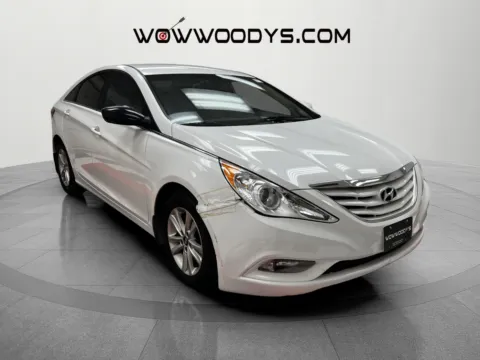 More photos of 2013 Hyundai Sonata GLS at MAG CDJR, MO