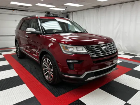 More photos of 2018 Ford Explorer Platinum at MAG CDJR, MO