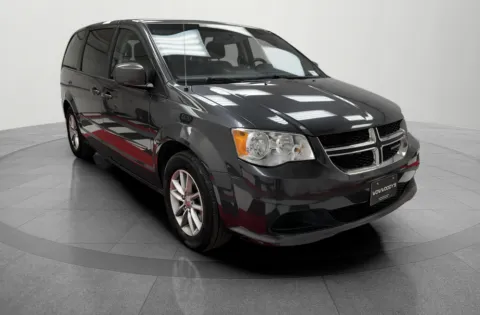 More photos of 2016 Dodge Grand Caravan SE Plus at MAG CDJR, MO