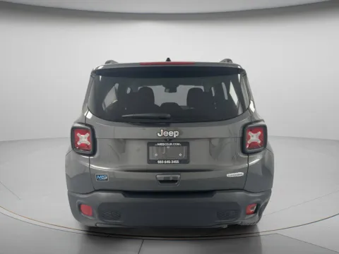 More photos of 2018 Jeep Renegade Latitude at MAG CDJR, MO