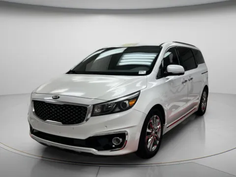 More photos of 2018 Kia Sedona SX-L at MAG CDJR, MO