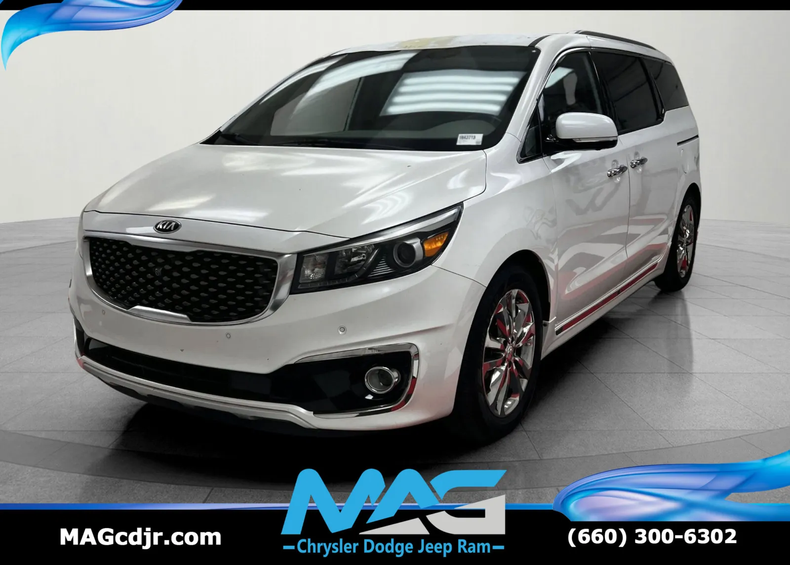 White 2018 Kia Sedona SX-L for sale in Chillicothe, MO