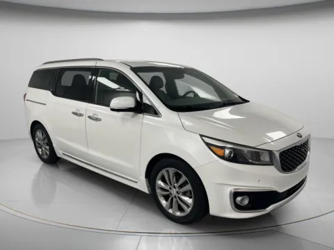 White 2018 Kia Sedona SX-L for sale in Chillicothe, MO
