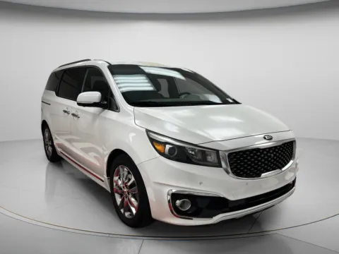 More photos of 2018 Kia Sedona SX-L at MAG CDJR, MO