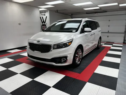 Photos of 2018 Kia Sedona SX-L for sale in Chillicothe, MO at MAG CDJR