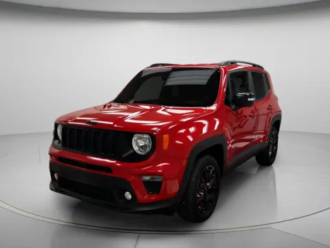 More photos of 2022 Jeep Renegade Altitude at MAG CDJR, MO