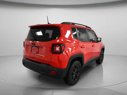 More photos of 2022 Jeep Renegade Altitude at MAG CDJR, MO