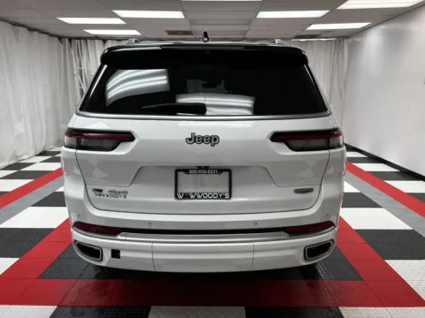 More photos of 2021 Jeep Grand Cherokee L Summit Reserve at MAG CDJR, MO