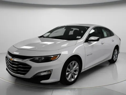 More photos of 2025 Chevrolet Malibu LT at MAG CDJR, MO