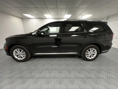 More photos of 2024 Dodge Durango SXT at MAG CDJR, MO