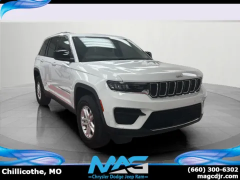 White 2024 Jeep Grand Cherokee Laredo for sale in Chillicothe, MO