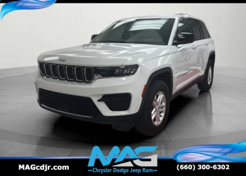 White 2024 Jeep Grand Cherokee Laredo for sale in Chillicothe, MO
