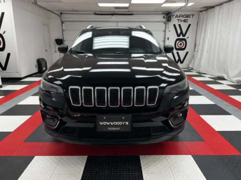 Another view of 2020 Jeep Cherokee Latitude Plus for sale in Chillicothe, MO at MAG CDJR