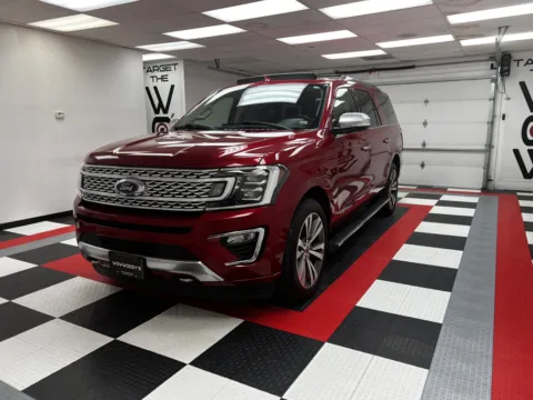 Photos of 2020 Ford Expedition Max Platinum for sale in Chillicothe, MO at MAG CDJR