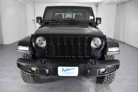 Photos of 2022 Jeep Gladiator Willys Sport for sale in Chillicothe, MO at MAG CDJR