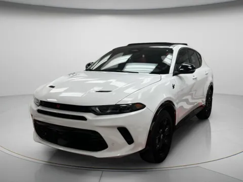 More photos of 2025 Dodge Hornet R/T Plus at MAG CDJR, MO